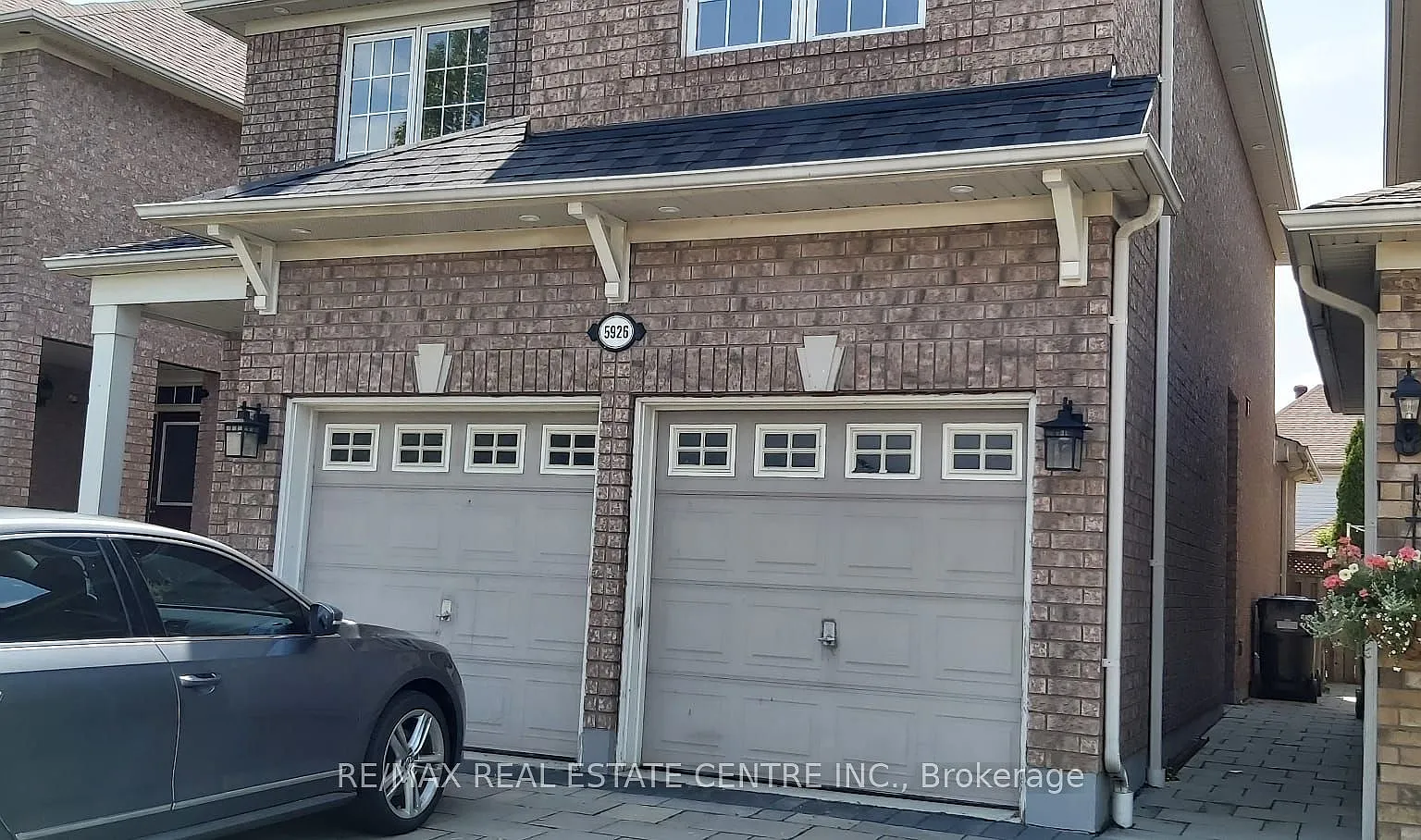 3 bed, $2,200 — Photo 1