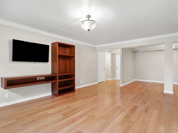 5th image of 7600 Tremayne Pl APT 208
