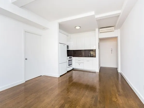 212 West 91st Street image 4 of 9