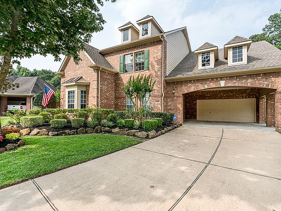 3rd image of 15811 Stable Creek Cir