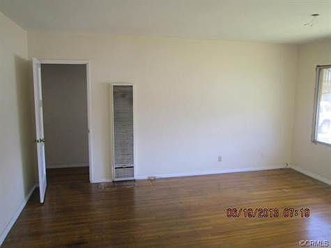 4th image of 12913 Belhaven Ave