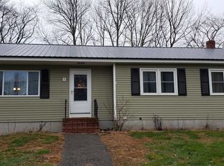 18 Pearson St, Farmington, NH 03835