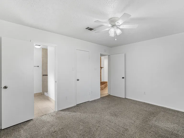 15226 Flamingo Park — Photo 8