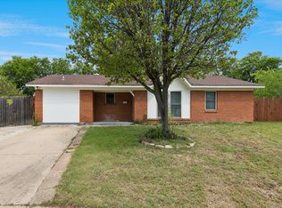 4806 Jaycrest Ct, Fort Worth, TX 76135