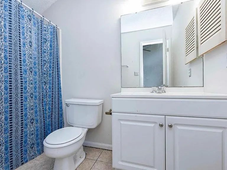 2400 Sandpiper St — Photo 5