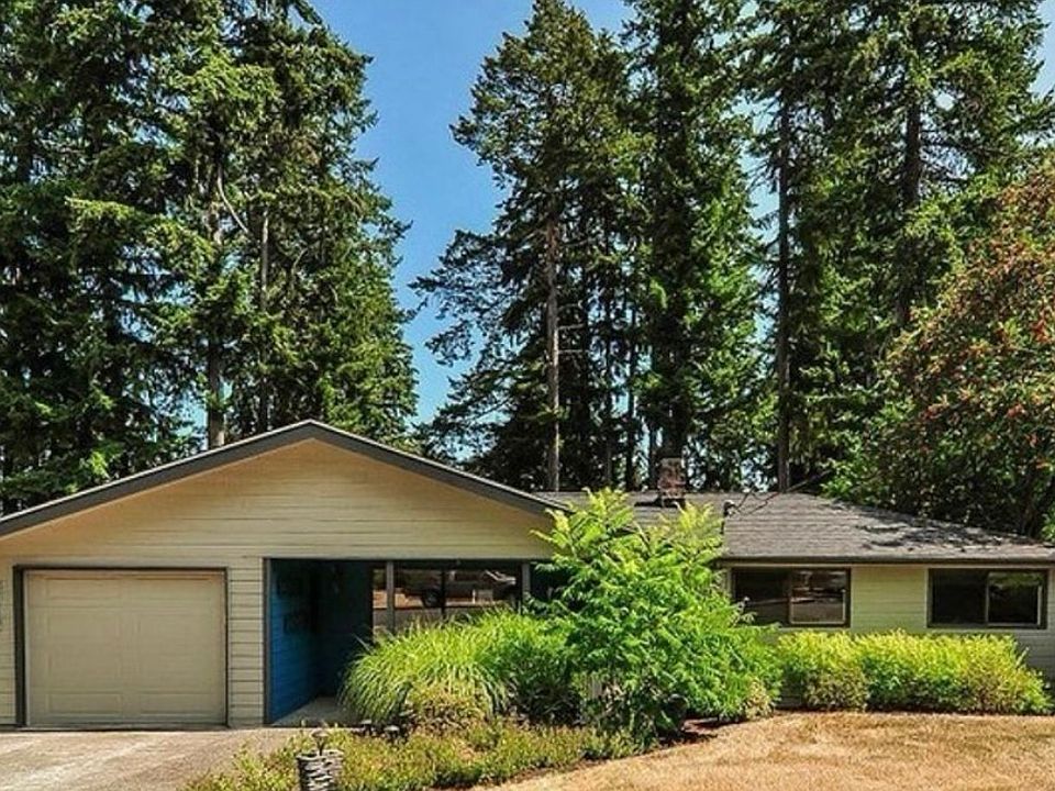 1st image of 4016 152nd Ave SE