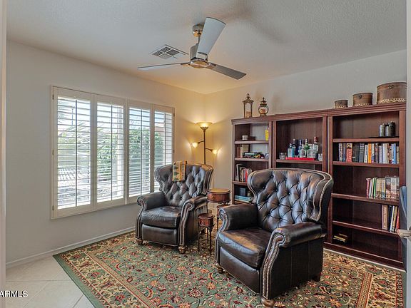 3rd image of 15020 W Whitton Ave
