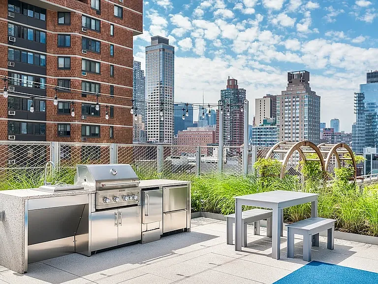 101 W End Ave #8TT — Photo 23