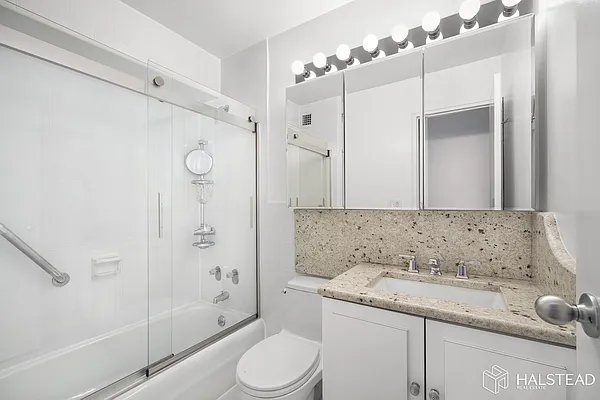 Rented by Halstead Real Estate | media 19