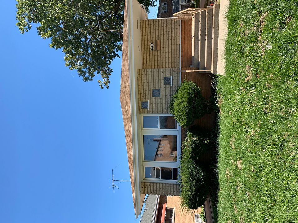 1st image of 449 Oglesby Ave