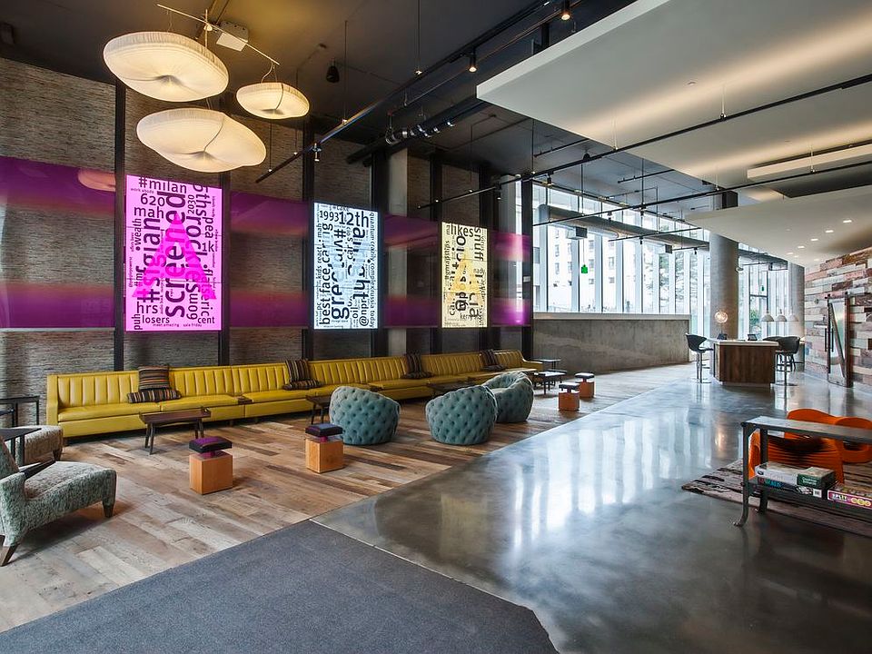 Chill lounge with common area seating