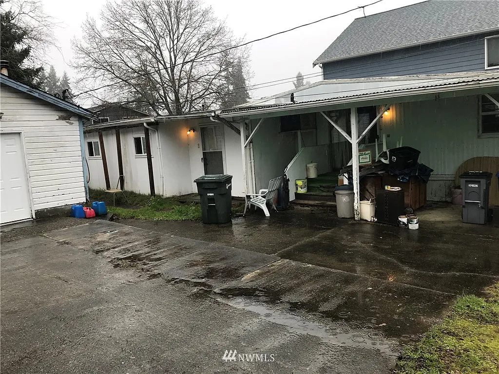 21722 8th Place W photo 1