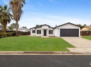 3945 Courtney St, Bakersfield, CA 93312