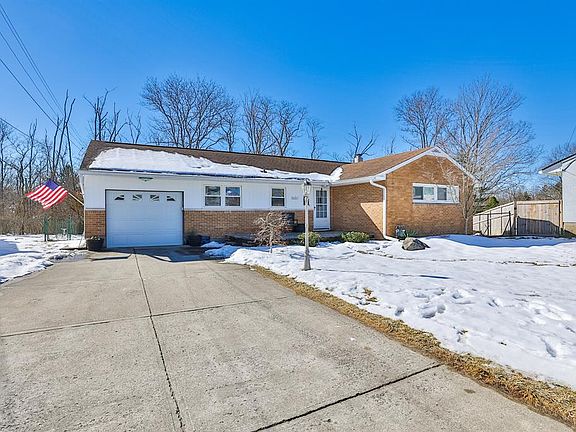 2nd image of 8651 Antrim Ct