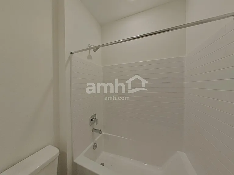 889 English Primrose St — Photo 11