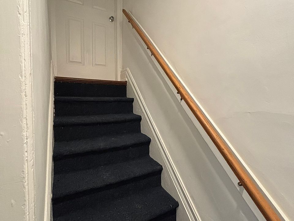 Private inside entrance