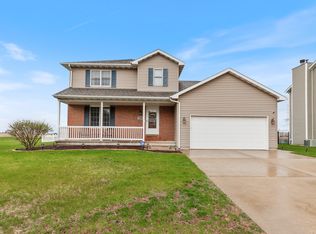 990 S Laura Ln, Diamond, IL 60416