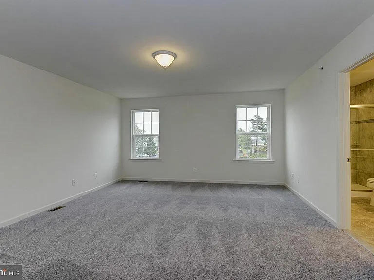 7730 Dagny Way — Photo 23