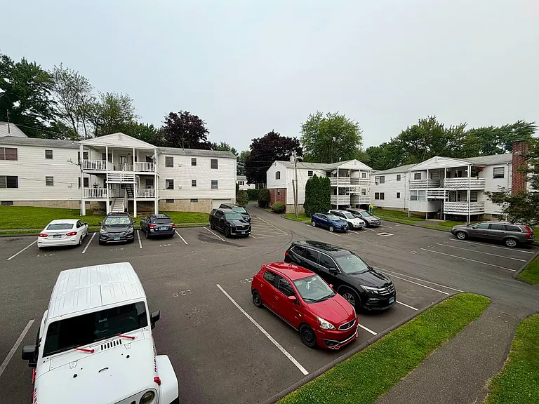 18 Fairview Dr #3 — Photo 18