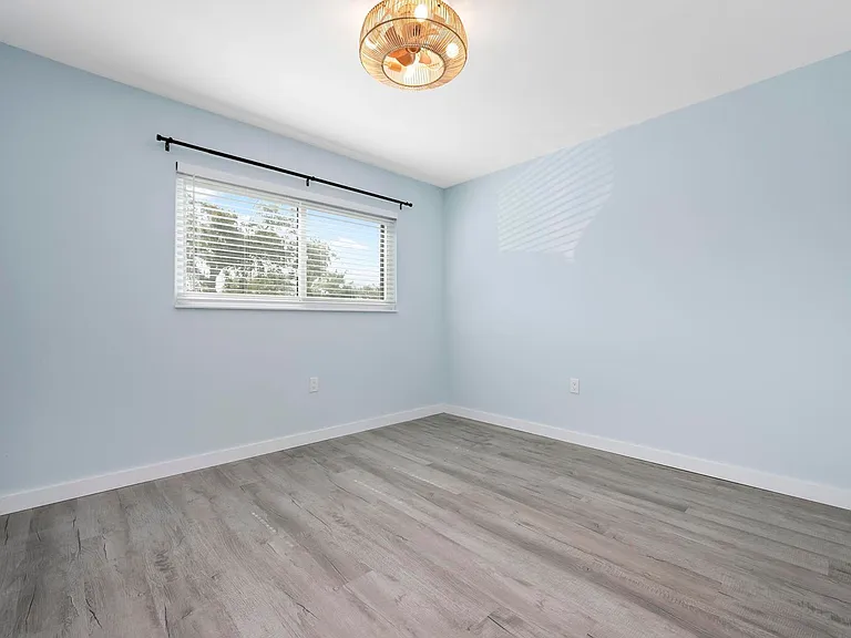 1258 Barbara Dr #107 — Photo 13