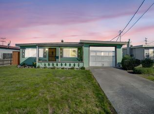 1319 Newburg Rd, Fortuna, CA 95540