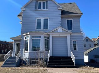 2231 W 3rd St #4, Duluth, MN 55806