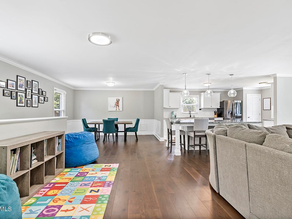 10817 Farragut Hills Blvd, Knoxville, TN 37934 | Zillow