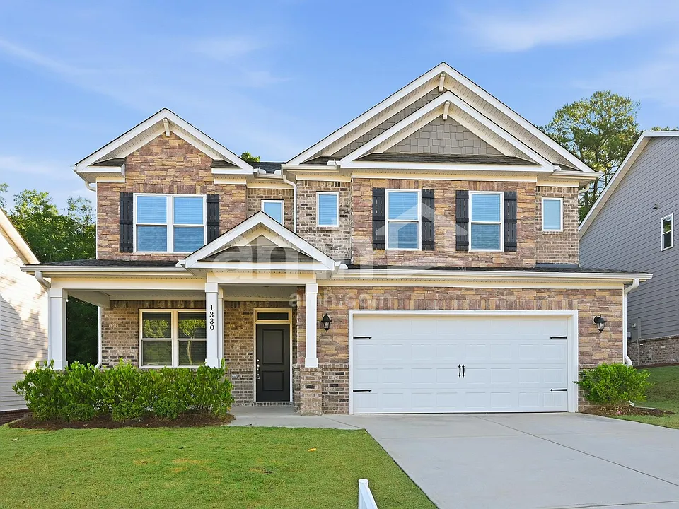 1330 Ashlyn Ct