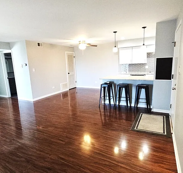 10910 S Kilpatrick Ave #3NW — Photo 5