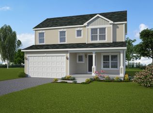 13 Winterberry Ln, Mechanicville, NY 12118