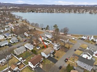 11 Deerfield Rd, Parsippany-Troy Hills Twp., NJ 07054