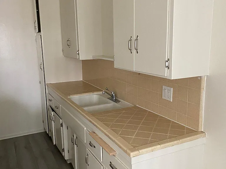 3625 S Centinela Ave #2 — Photo 7
