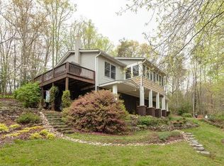 22 Laurel Trail Dr, Fairview, NC 28730