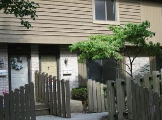 111 David Sq, Westerville, OH 43081