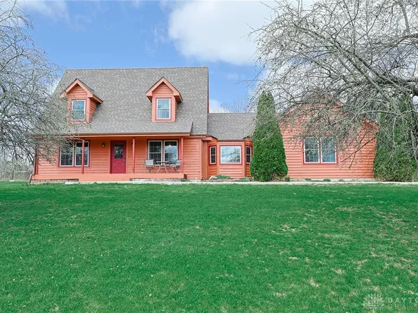 8585 Cedar Hill Rd, Waynesville, OH 45068