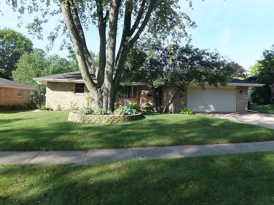 1st image of 3708 Packard Pkwy