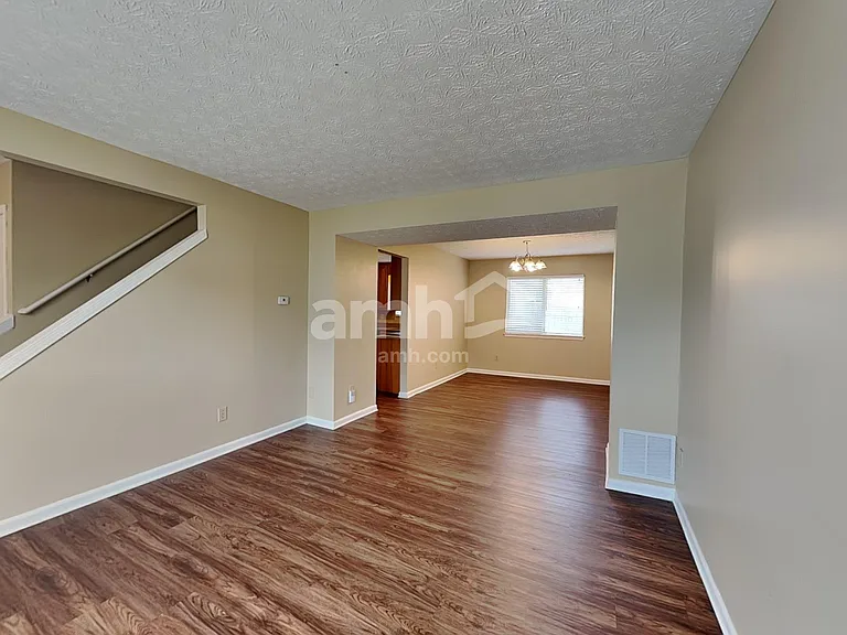 3559 High Creek Dr — Photo 8
