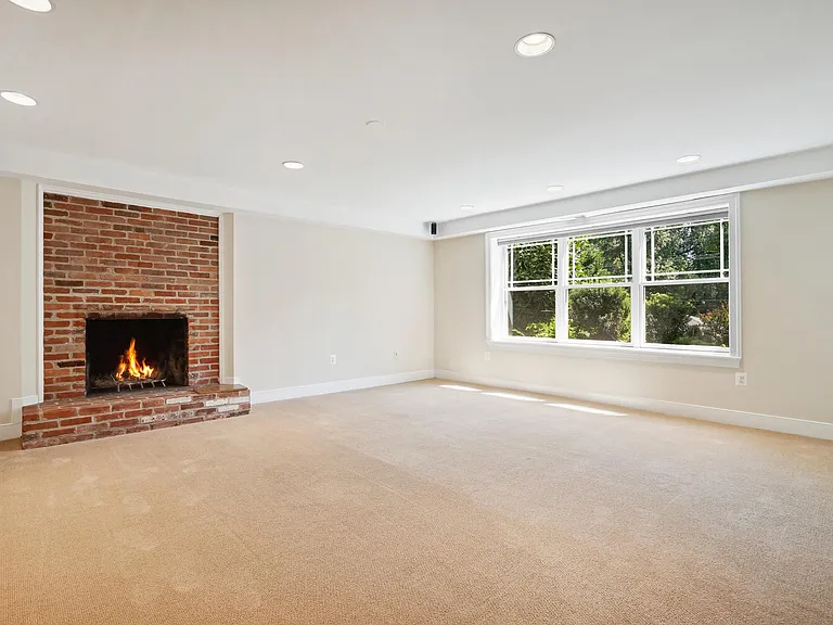 1530 Forest Villa Ln — Photo 10