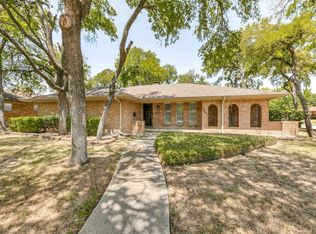 5861 Marview Ln, Dallas, TX 75227