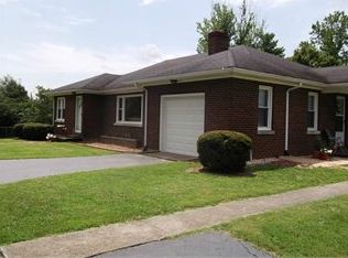 727 N Main St, Jamestown, KY 42629
