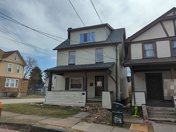 2nd image of 3118 Grover St