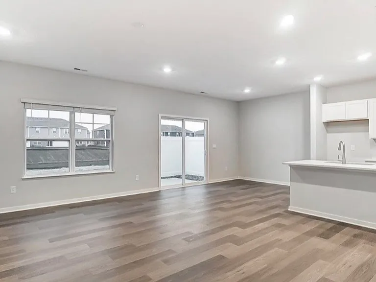 1480 Cardinez Way — Photo 3