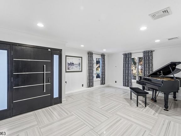 2nd image of 99 Ogle Rd