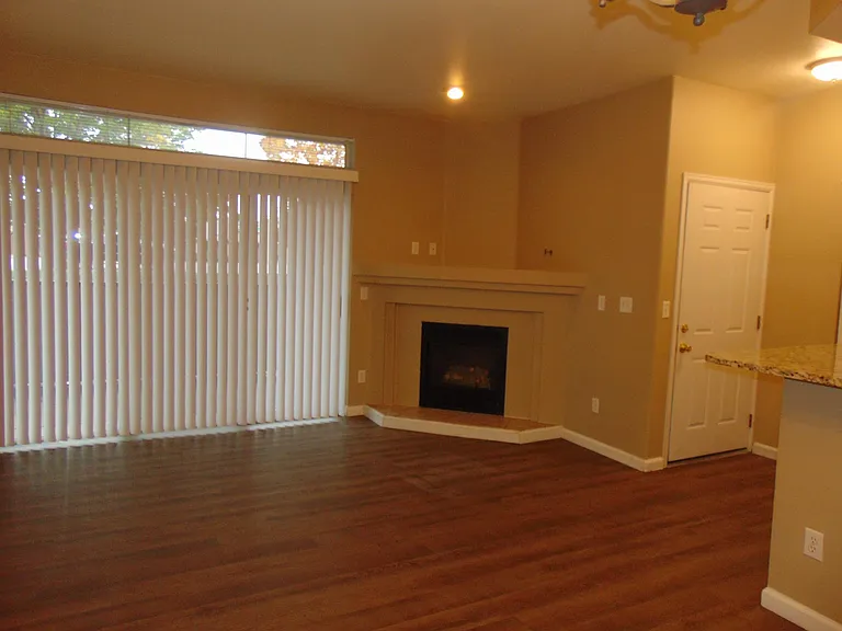 4545 Wheaton Dr #C130 — Photo 2