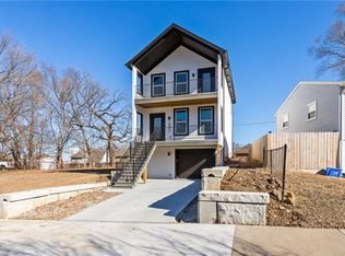 4402 Virginia Ave, Kansas City, MO 64110