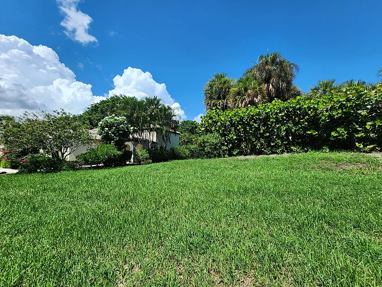 View from Kingswood Terrace, Corner, Private villa