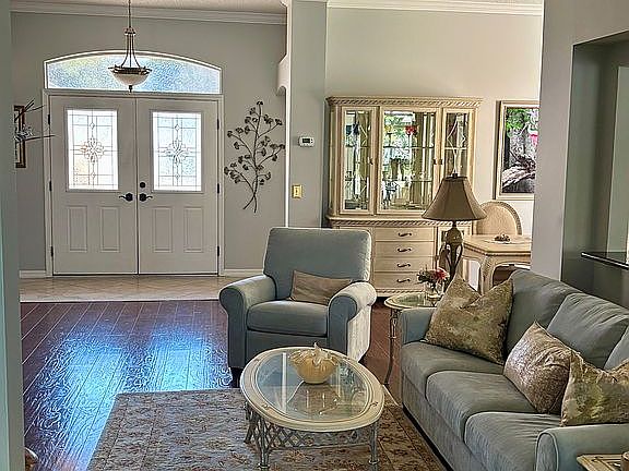 5th image of 1017 Diego Ct