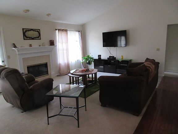 4th image of 11917 Winston Cir