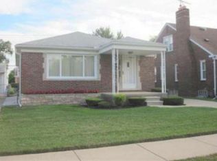 15524 Lincoln Ave, Eastpointe, MI 48021