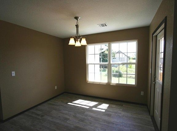 5th image of 2518 W 29th St